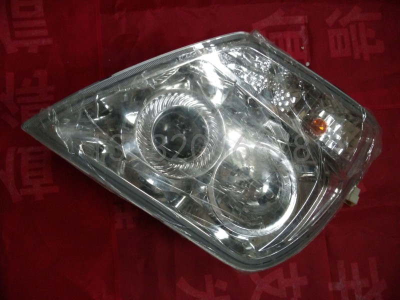 福田五星柴油三轮车驭翔B版ATX1500领翔300灯具前照灯 前大灯