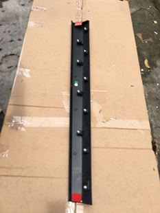 上汽大通G50车门下护板车身下饰板下裙边大通G50车门饰板前后车门