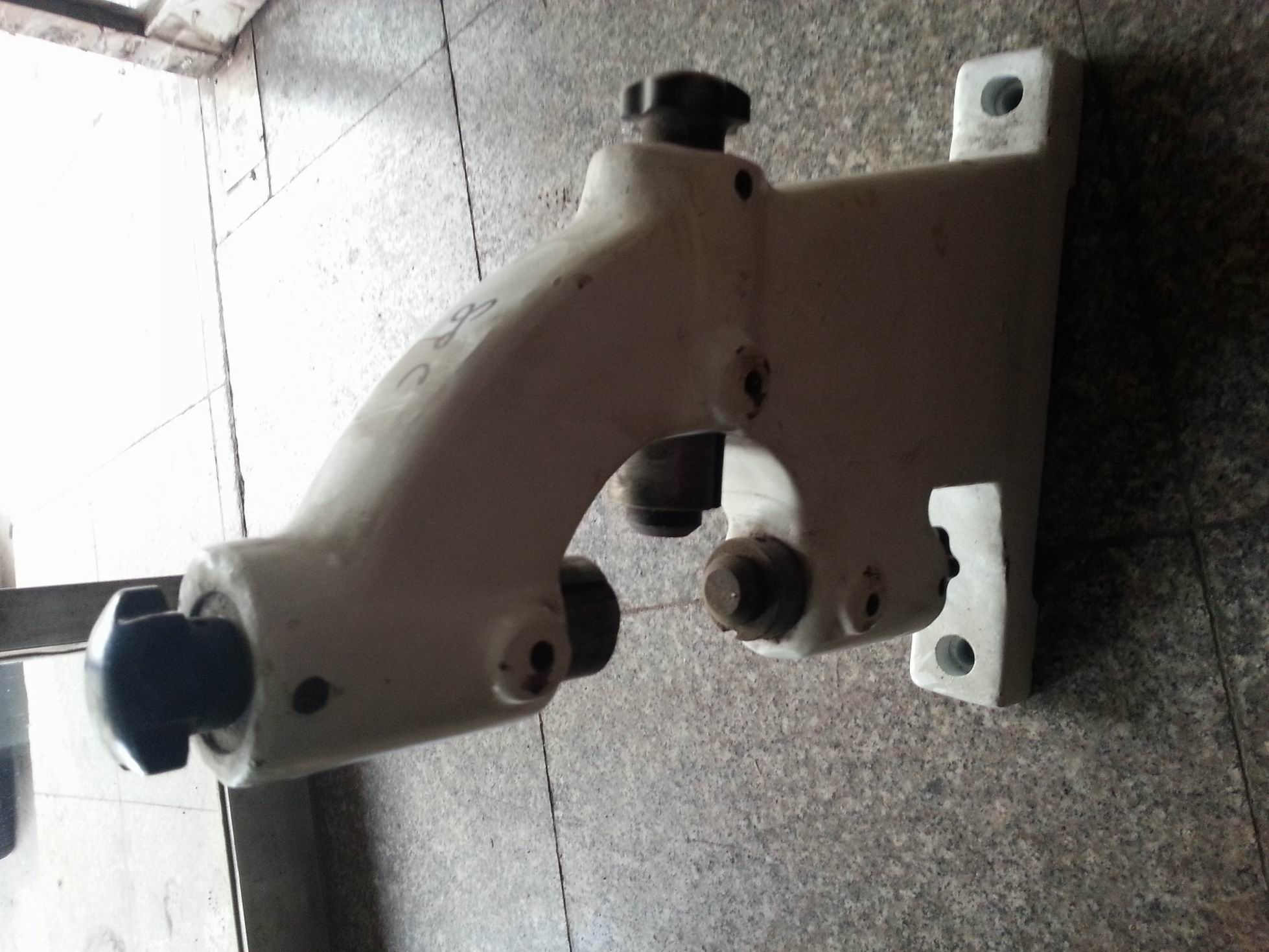 大连普车CW6180C 跟刀架 加工范围20-100