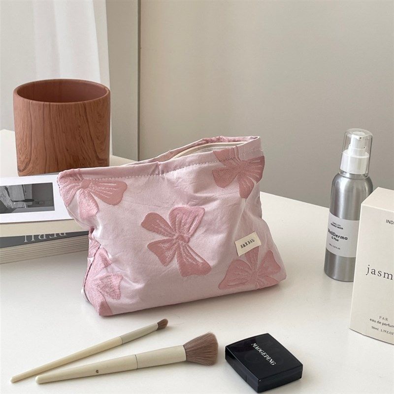 浮雕蝴蝶结化妆包差旅洗漱包大容量便携少女心化妆品收纳包,收纳整理,化妆包,淘宝优惠券,粉丝福利购,淘宝优惠卷