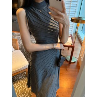 法式灰色不规则无袖背心洋装女秋冬季高级感气质收腰修身长裙子