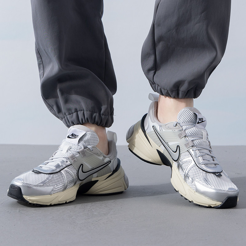 正品耐克NIKE男款运动休闲鞋