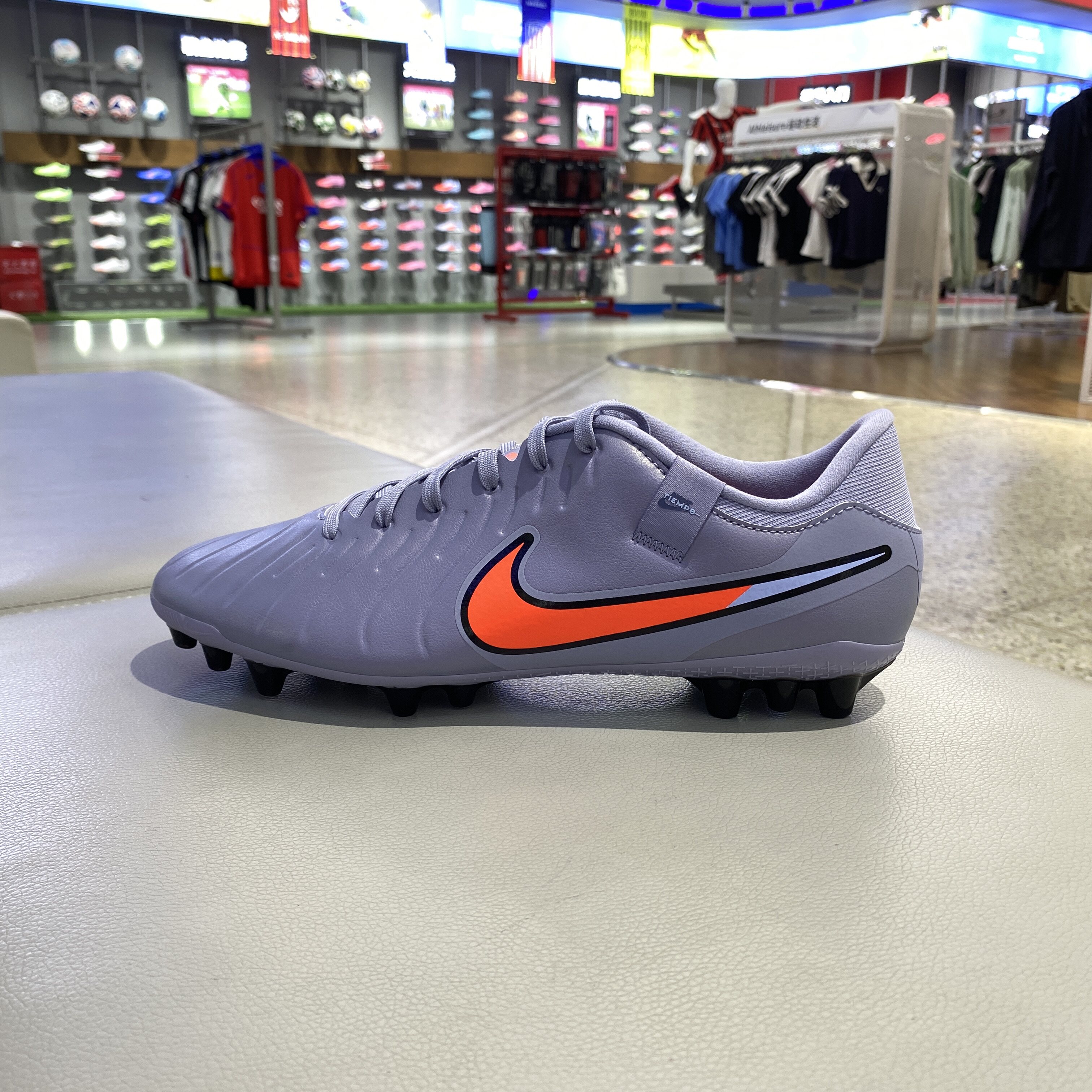 正品耐克NIKE男人工草地训练AG钉鞋低帮运动休闲足球鞋DV4340-402