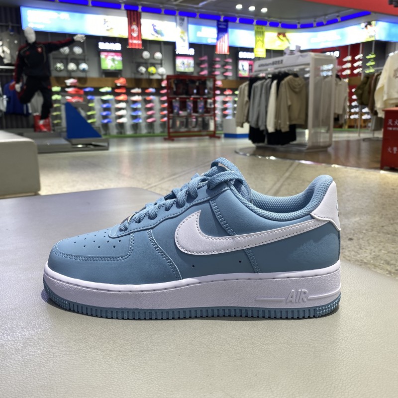 耐克男鞋空军一号运动休闲板鞋