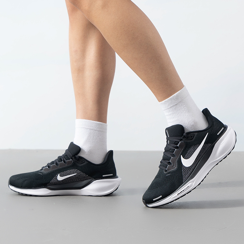 耐克男鞋AIRZOOMPEGASUS跑步鞋