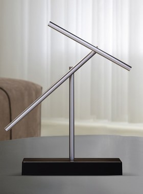 牛顿摆钢铁侠混沌摆永动机摆件高档创意商务礼品家居反重力模型