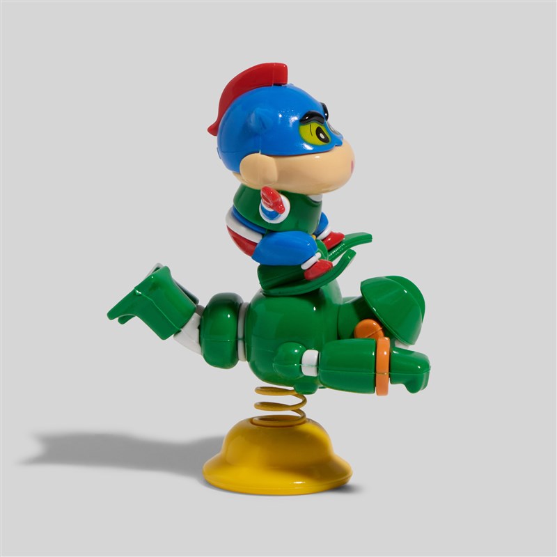 勇往直前正版蜡笔小新车载摆件摇摇乐办公室工位情绪稳定神器