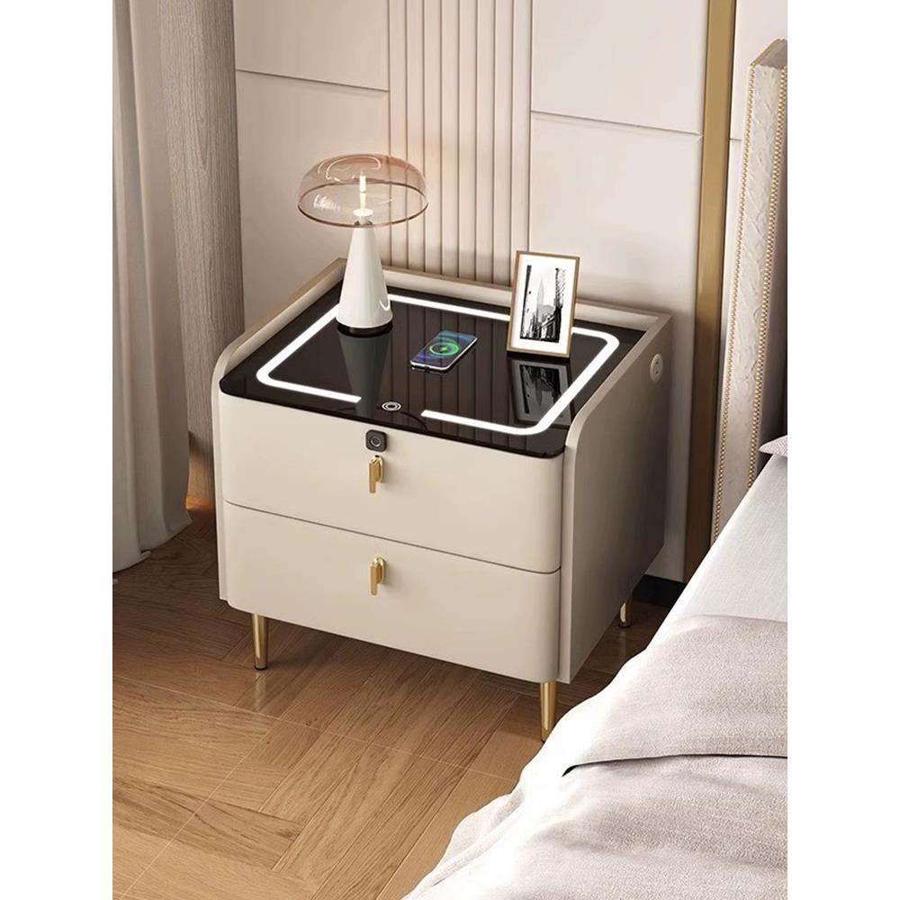 智能实木床头柜现代简约多功能无线充指纹锁轻奢高级感卧室床边柜