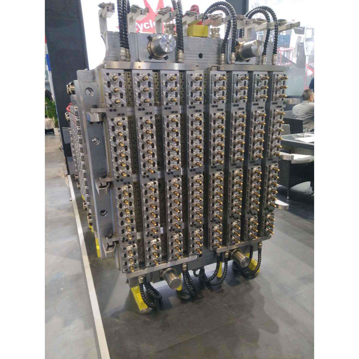台州黄岩PET管坯模具自锁气封式针阀式可调塑料瓶坯模具生产厂家