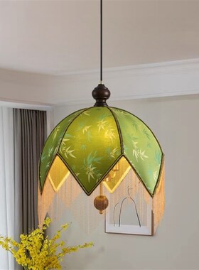 法式餐厅吊灯2024o年新款高级感家用卧室布艺灯中古风小户型吧台