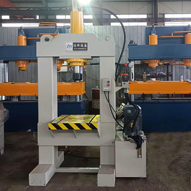 YL22-50吨63吨龙门液压机三面操作方便四柱导向80吨双柱油压机