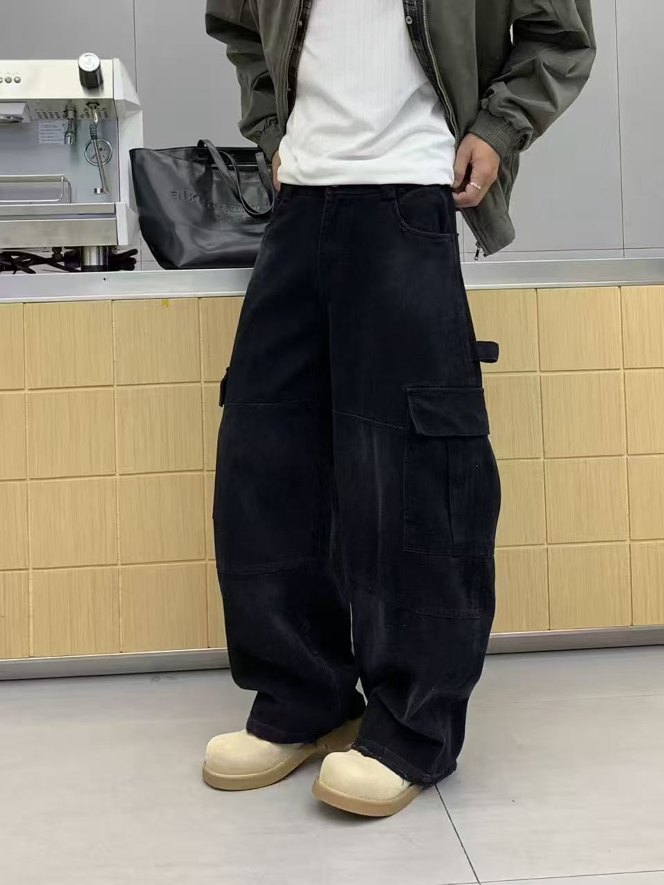 2025新款嘻哈阔腿裤男抽绳束脚工装裤ins高街直筒宽松牛仔裤情侣