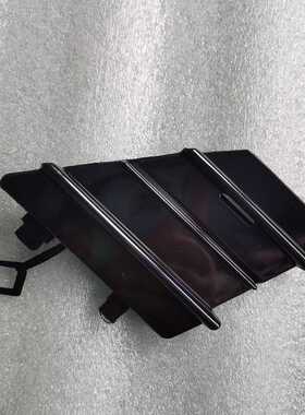 YARIS US 2018- LE 杠网拖车盖喷漆亮光黑色 52127-0DB10  0D420