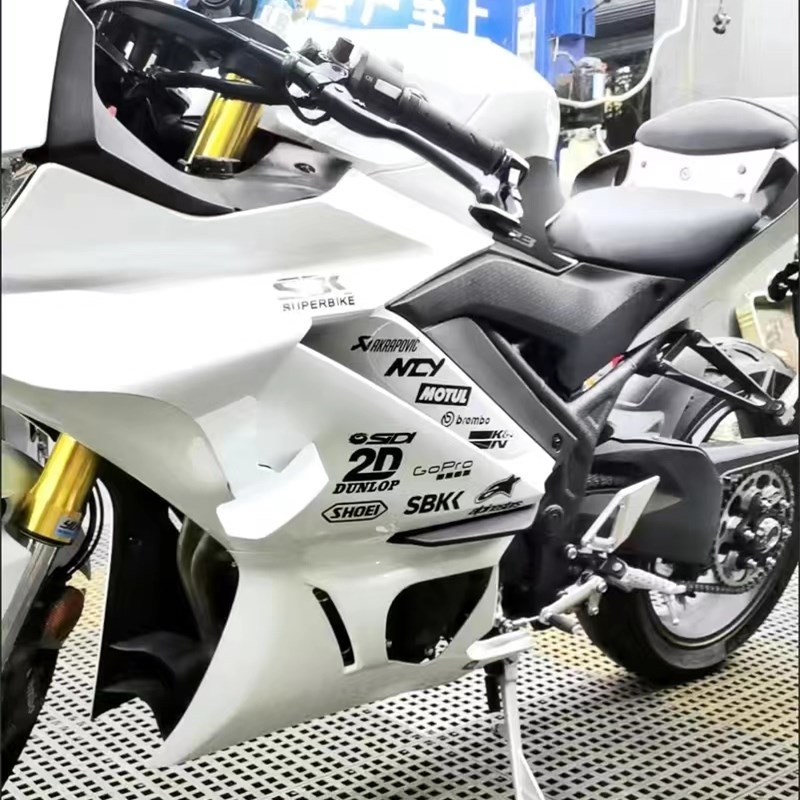 赞助商电动摩托车头盔车身SHOEI改装AGV马奎斯个性改装装饰贴纸