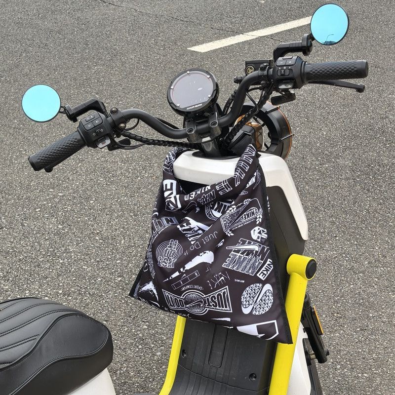 电动车头盔收纳袋充电器储物神器摩托车半盔全盔便携防水防盗挂包