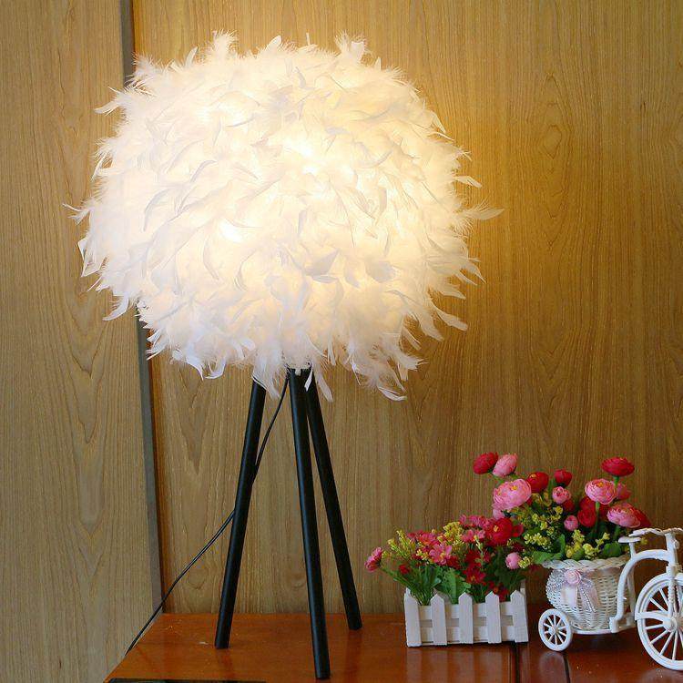 个性羽毛三叉台灯婚庆北欧儿童装饰灯具卧室床头创意客厅灯饰灯具