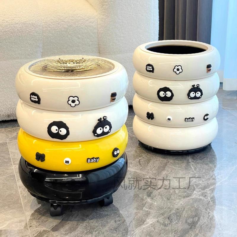 2025新款甜甜圈垃圾桶轻奢高档带盖高颜值厨房家用