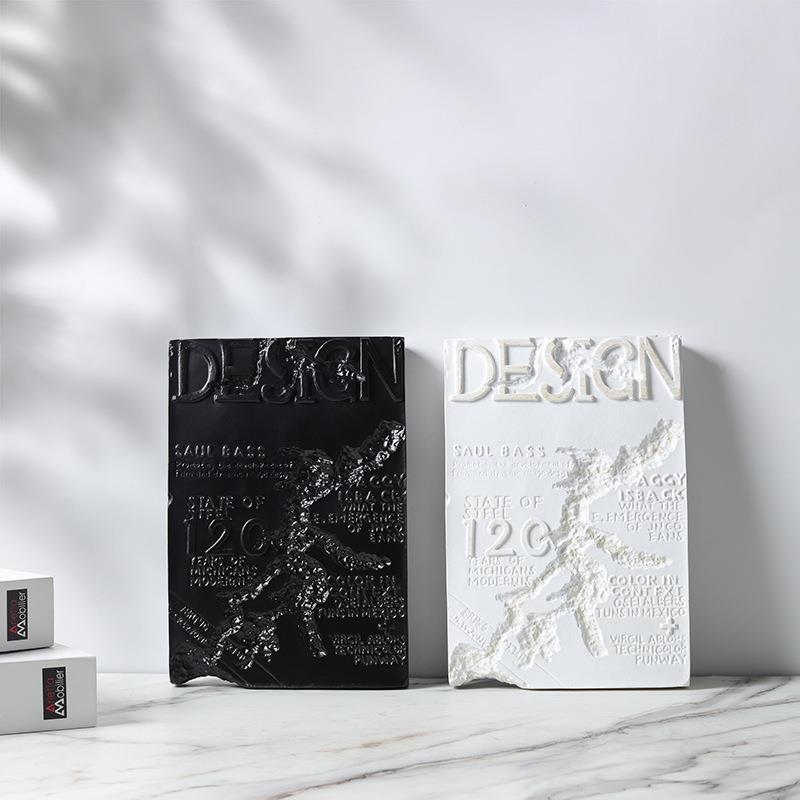 现代北欧轻奢复古树脂浮雕书本摆件仿金属书块家居样板间软装饰品