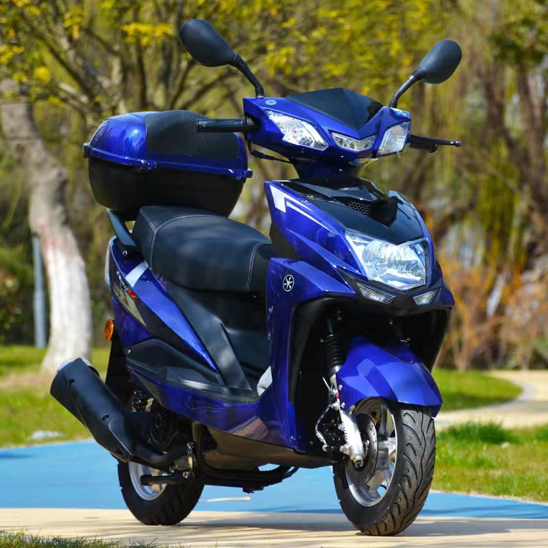 雅马哈新款燃油踏板摩托车整车125cc国四电喷踏板两轮省油代步车