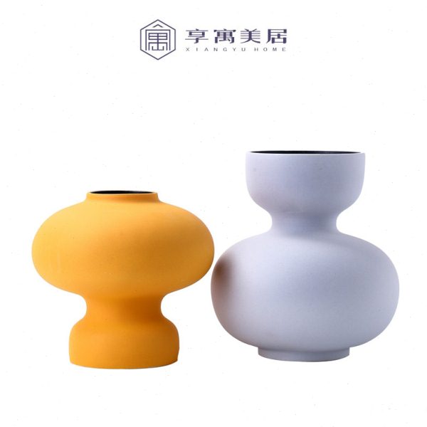 北欧风格陶瓷花瓶异形创意花器摆件样板间客厅餐厅干花花插装饰品