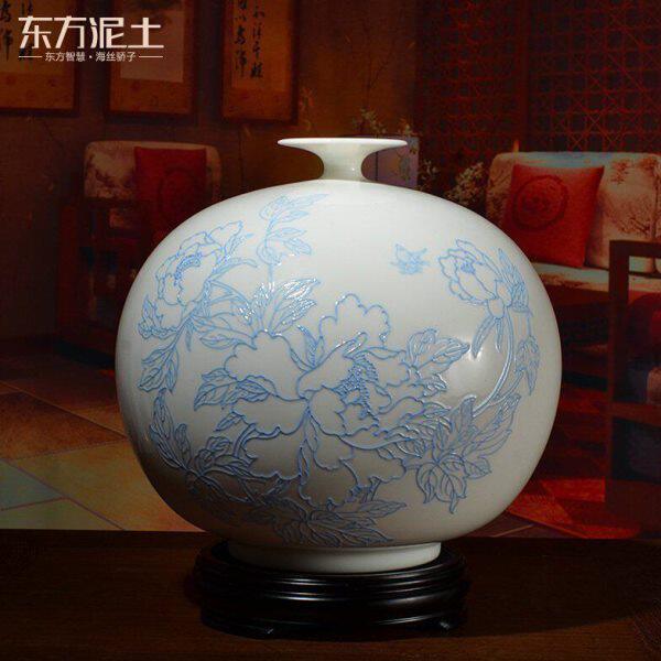 东方泥土《花开富贵》陶瓷花瓶摆件 手工拉线条浮雕工艺 客厅装饰
