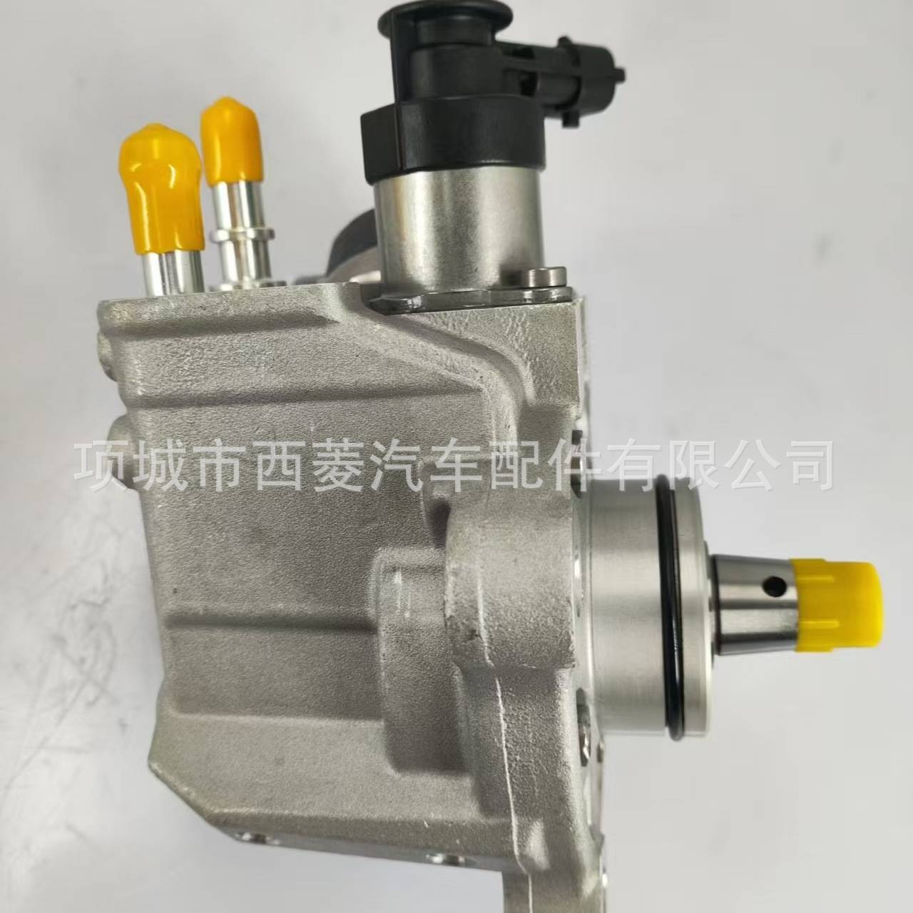 0445010525共轨喷油泵0445010525适配依维柯菲亚特柴油发动机油泵