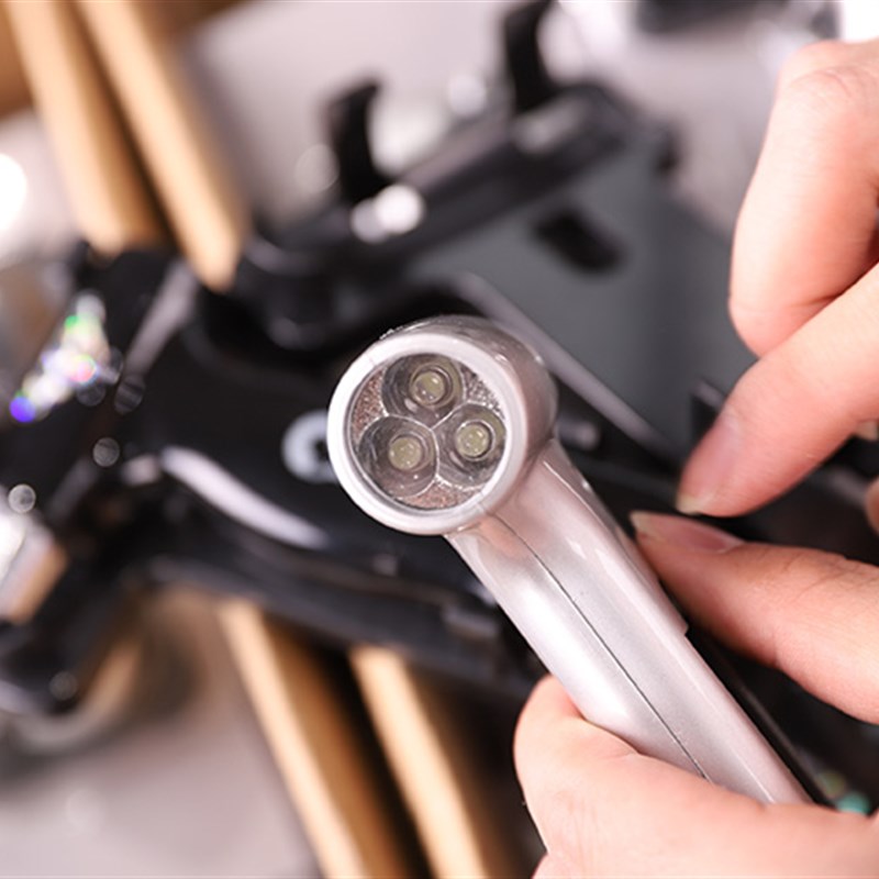 这个是新鲜东西!有钱难买!需要的来 三合一汽车安全锤礼品