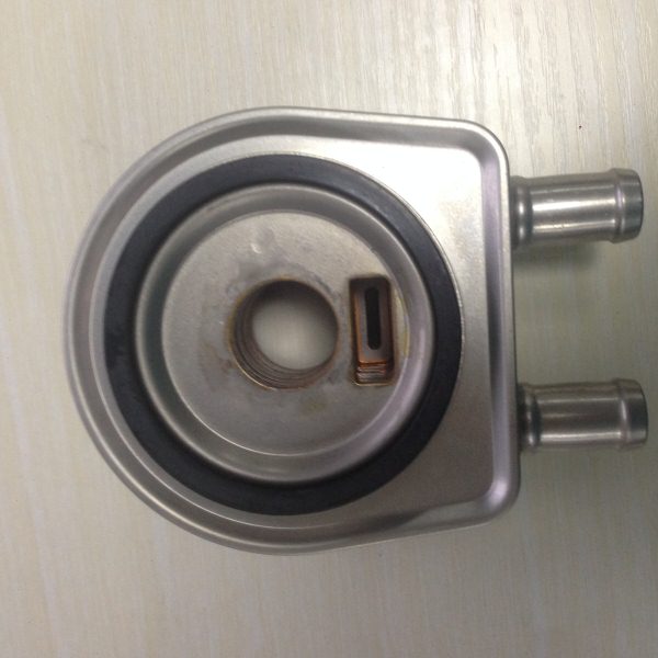 南京依维柯得意 都灵V 宝迪机油冷却器总成