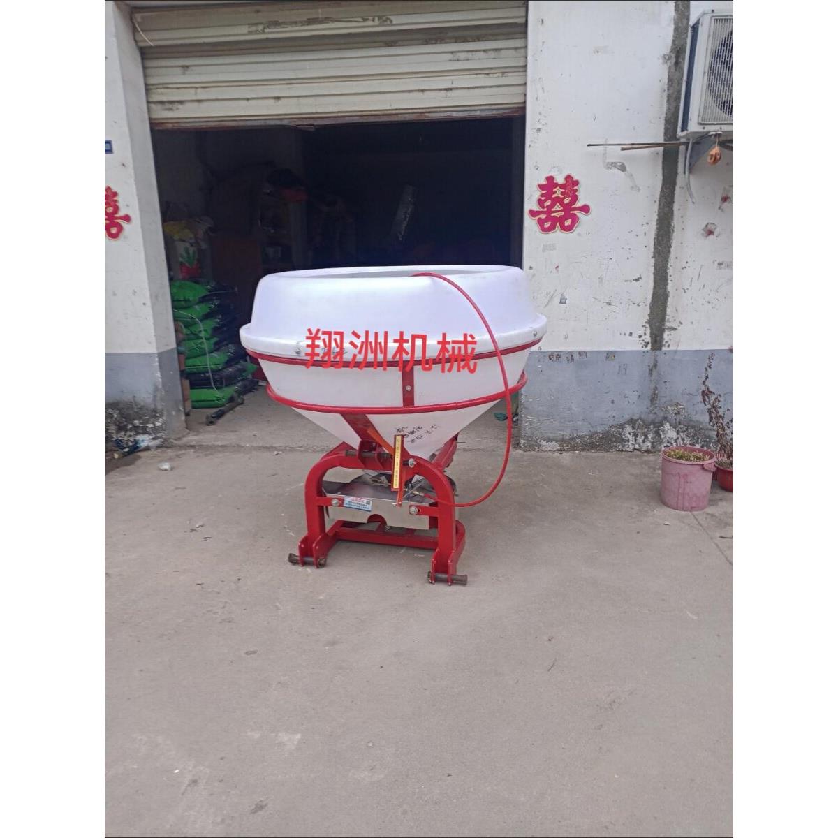 大型拖拉机后置撒肥机农用肥料圆桶洒肥器传动轴动力撒肥扬肥新款