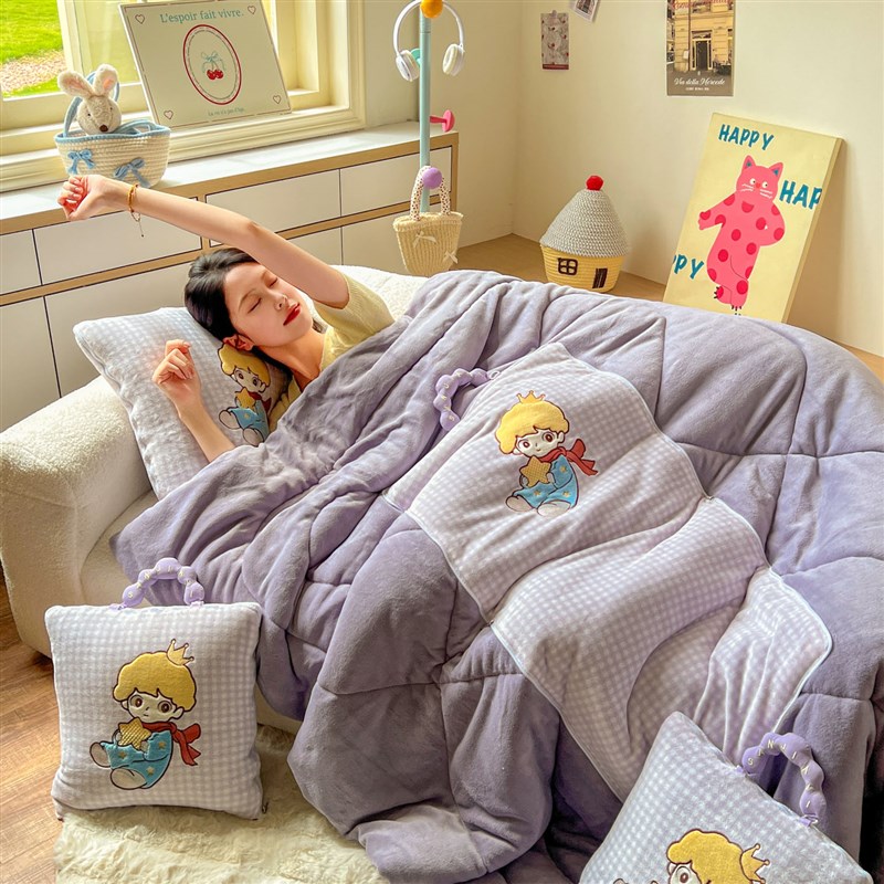 手拎抱枕被子两用二m合一牛奶绒办公室午睡毯子学生宿舍午休枕头