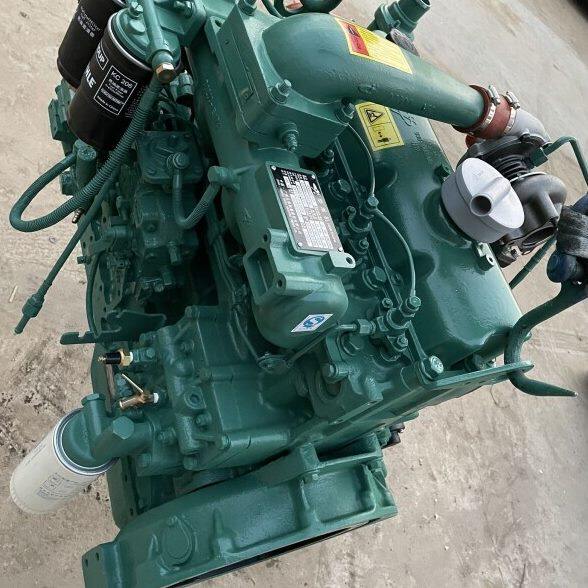 玉柴90 125 140 160 180 200马力发动机总成拖拉机收割机及配件