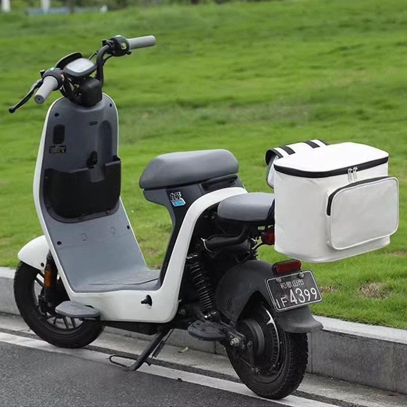 电动车头盔收纳神器电动车雨衣收纳神器大号容量电摩置物箱后坐