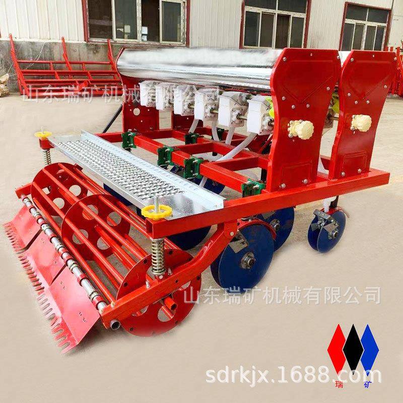 小麦播种机6行7行9行12行14行旱稻谷子高粱播种机施肥播种一体机