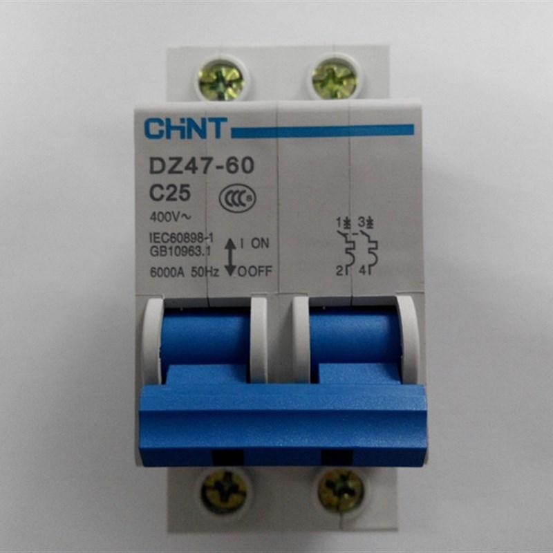 正电断路a器Dz47-60 2P C25A小型断路器二次空气开关