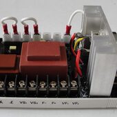 A稳压器 有刷发电机自动电压调节器 EA15A