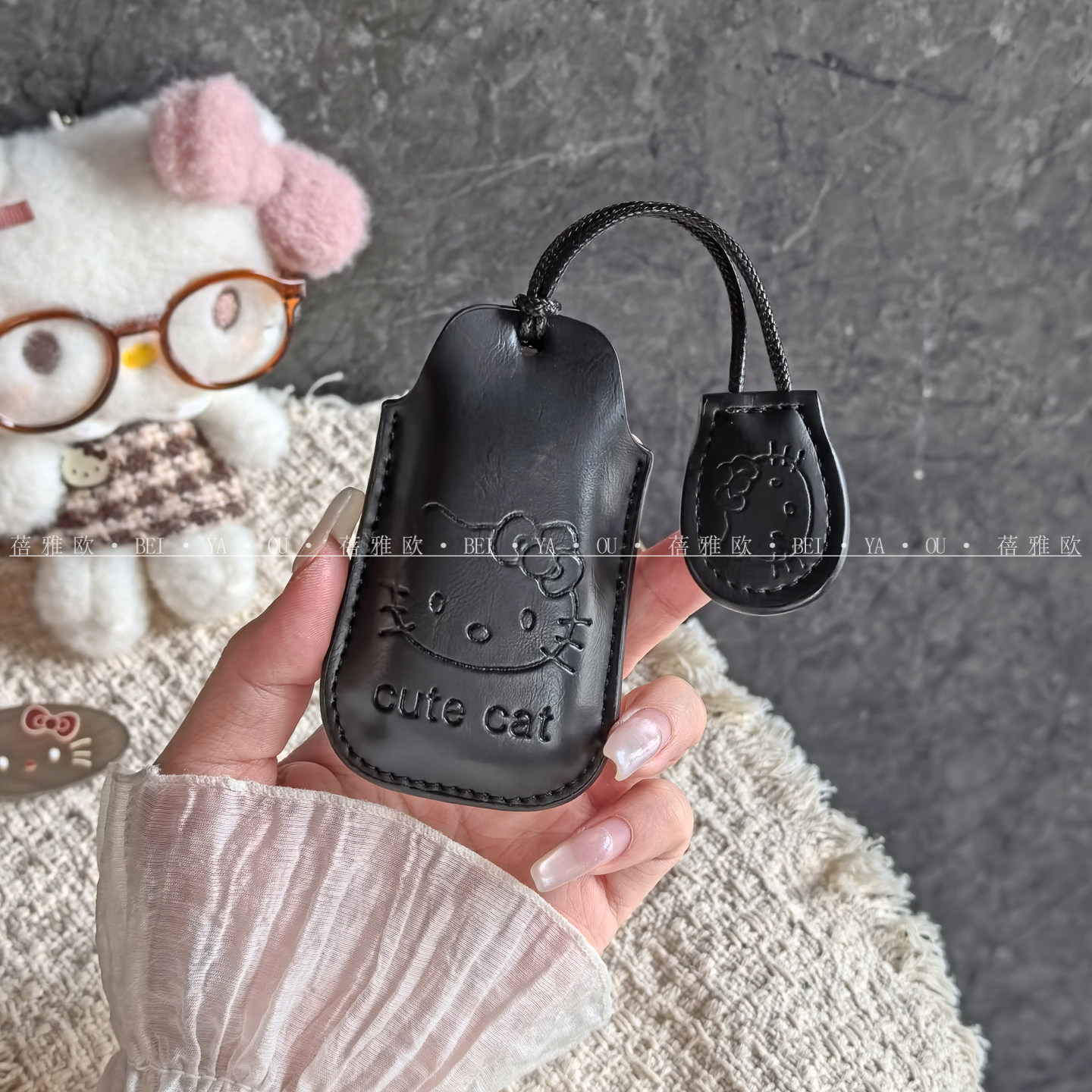 适用奥迪A6L钥匙套Q5L/A4L/q3壳