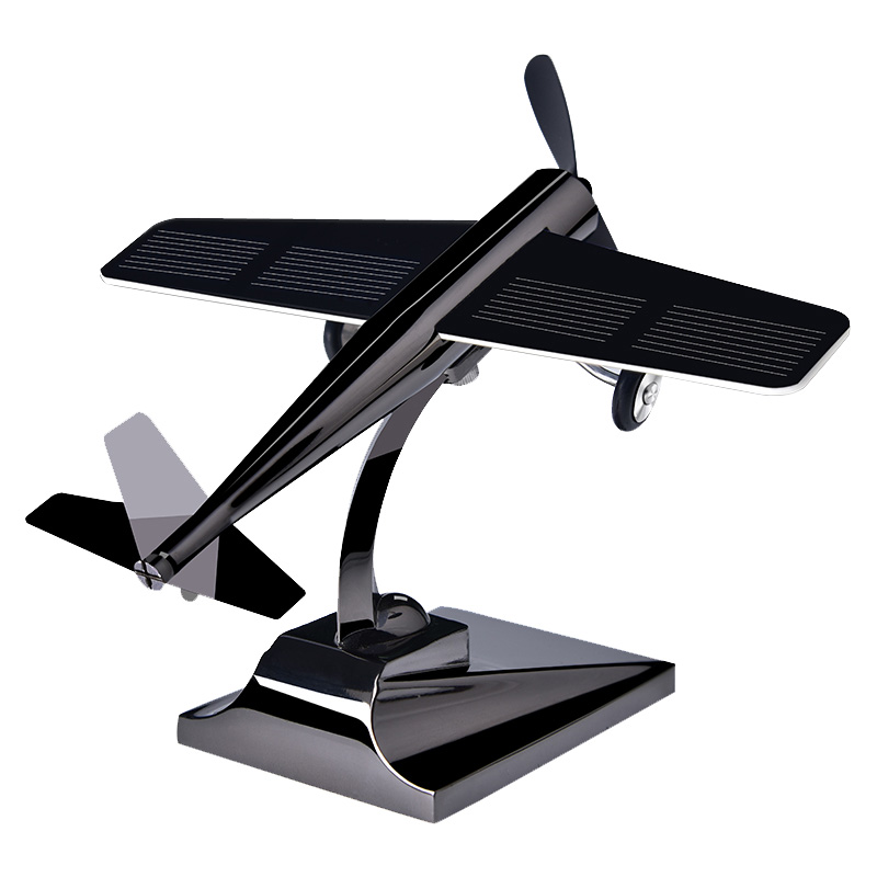 飞机太阳能汽车摆件m2021新款车载中控台装饰品用品车内饰品男高