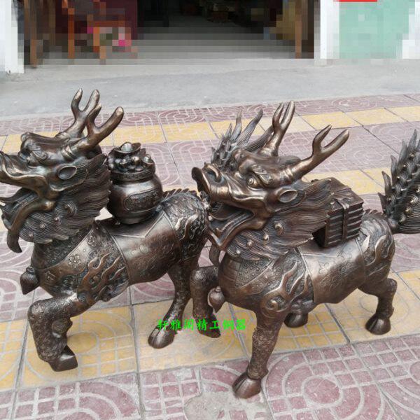 黄铜麒麟纯铜托宝麒麟铜聚宝盆麒麟送宝特大号办公室店铺摆放