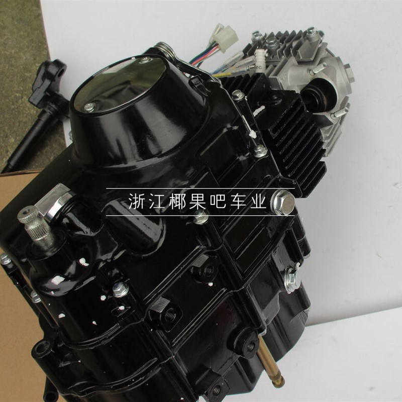 小高赛越野摩托车配件 小猴子弯梁踏板车电+脚启动 手离合发动机