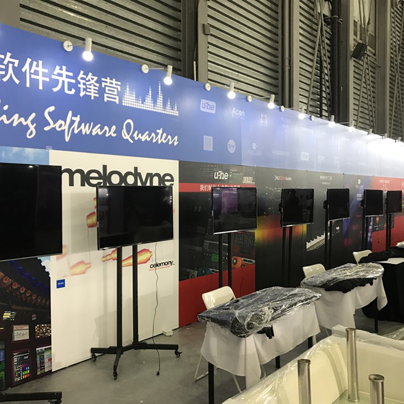 出租4K超高清液晶电视机触摸屏平板展会广告机显示器租赁提词器