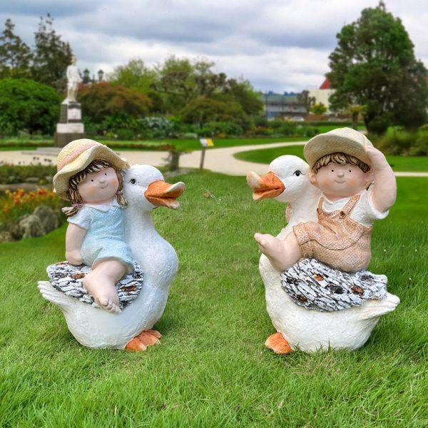 卡通人物男孩女孩骑鸭玻璃钢雕塑户外园林景观庭院幼儿园装饰摆件,家居饰品,户外/庭院摆件,淘宝优惠券,粉丝福利购,淘宝优惠卷