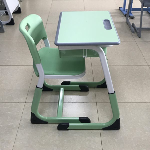 儿童新款广东省幼儿园初中补习班培训班教室学校单人升降课桌椅