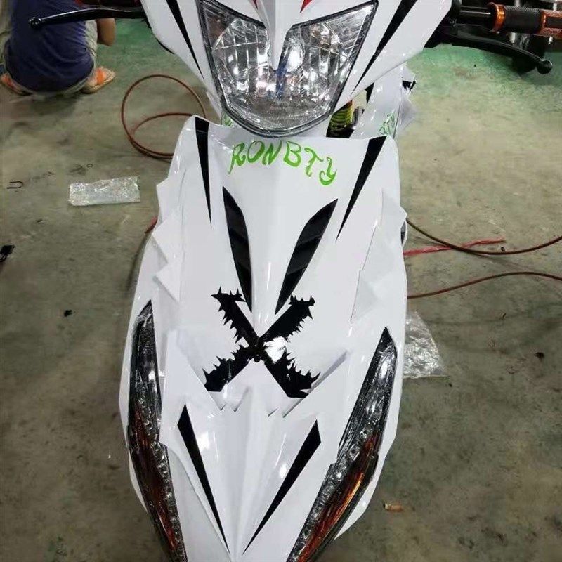 二手雅马哈白幽灵鬼火摩托踏板车125cc男女通用助力车整车