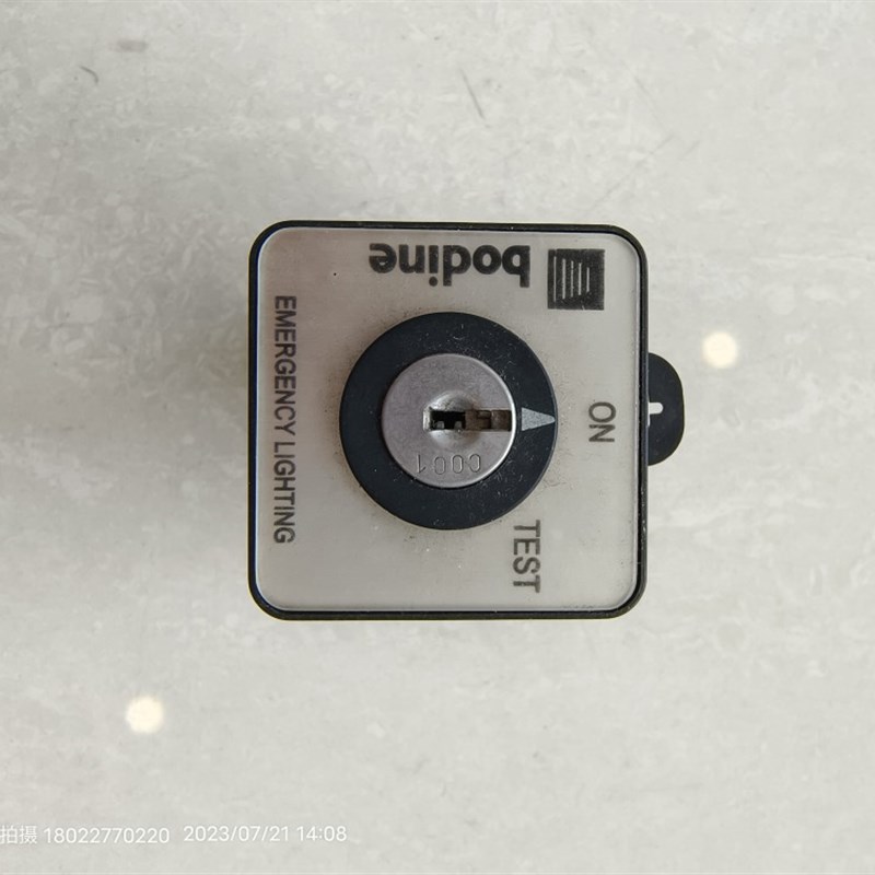 德国Salzer凸轮开关旋转M220-UvS5943-00GA/US1A5943-02 39LB07