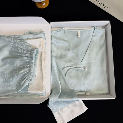 生日礼物女生送女友闺蜜高级感实用的睡衣礼盒装母亲W节送妈妈婆