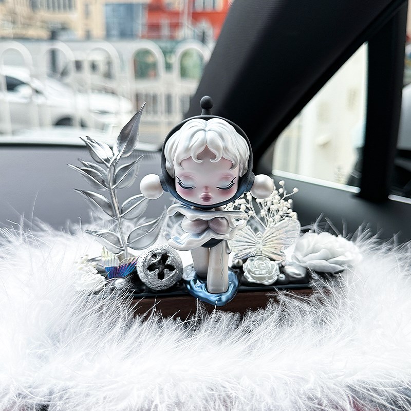 泡泡玛特车载摆件汽车饰品装饰临时停车号码牌中控S台女士高级sp