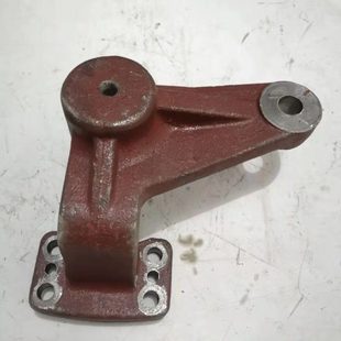 404D拖拉机配件前桥边减左右转向臂 354D 盐城黄海金马254 304A