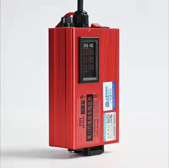 插上跑千里边跑边充电电动车稳压器二三轮通用黑R科技续航神器延