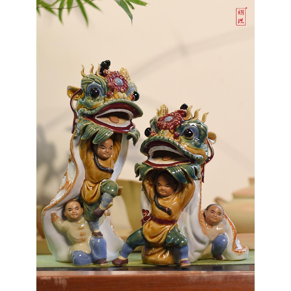 石湾娃娃醒狮黄飞鸿舞狮陶瓷工艺品中国装饰品送给外国人的中国特