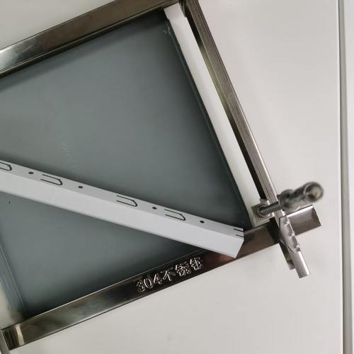 304全套不锈钢轻钢龙骨铝扣板集成吊顶三角骨主龙通用配件送边条